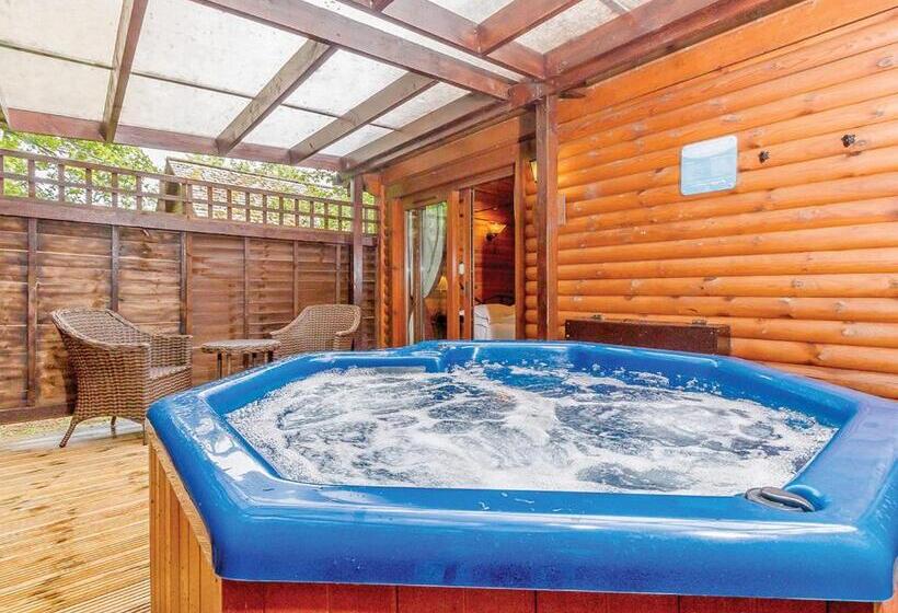 اتاق کلاسیک, Tilford Woods Lodge Retreat