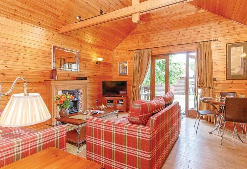 اتاق کلاسیک, Tilford Woods Lodge Retreat