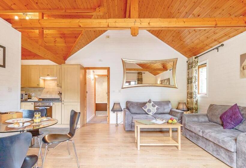 اتاق پرمیوم, Tilford Woods Lodge Retreat