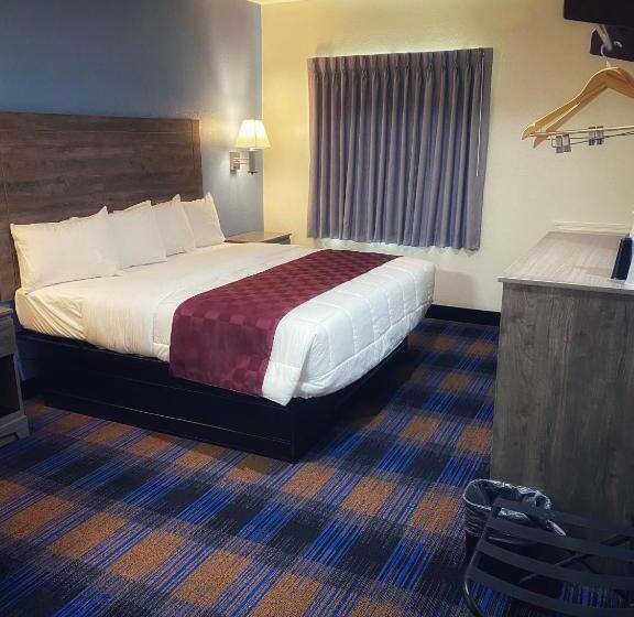 اتاق استاندارد با تخت بزرگ, Lone Star Inn