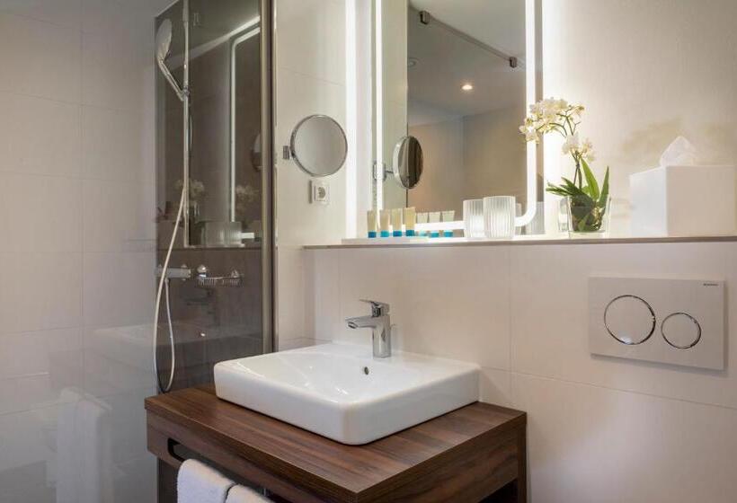 اتاق استاندارد با تخت بزرگ, Hyatt House Frankfurt Eschborn