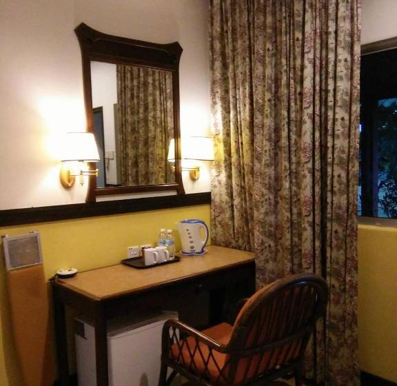 ファミリールーム, Motel Desa