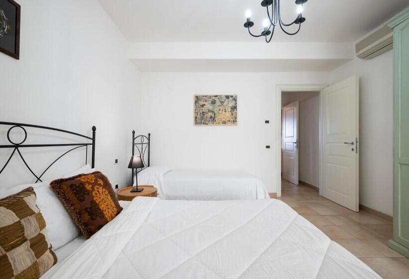 プールビューの２ベッドルームアパート, Ombra Verde Residence E B&b