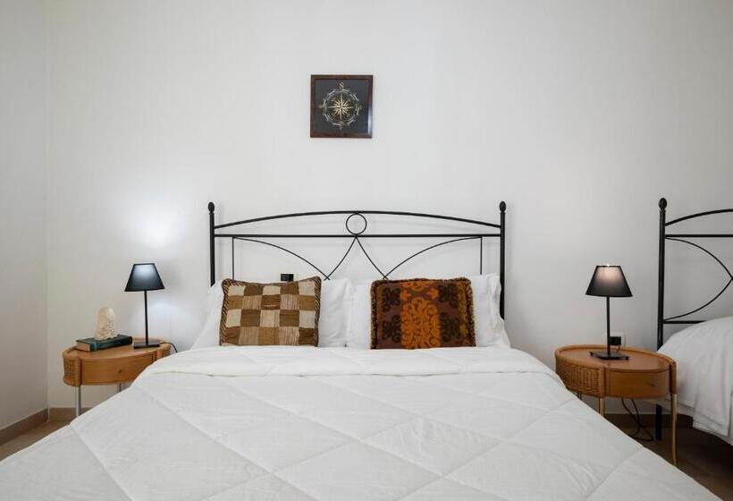 プールビューの２ベッドルームアパート, Ombra Verde Residence E B&b