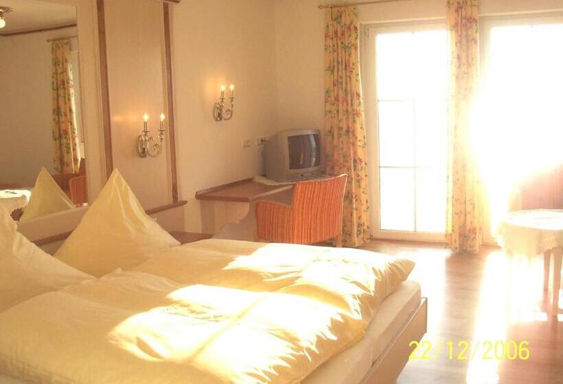 اتاق استاندارد چهار تخته, Seehotel Zur Münz