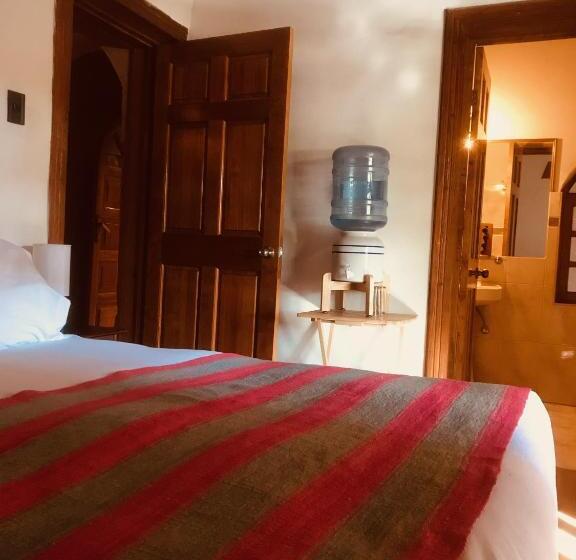 اتاق استاندارد, La Aldea