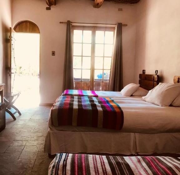 اتاق استاندارد سه نفره, La Aldea