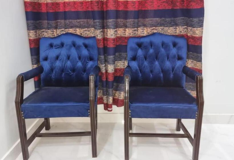 اتاق اکونومی, Karachi Guest House Gulshan E Iqbal