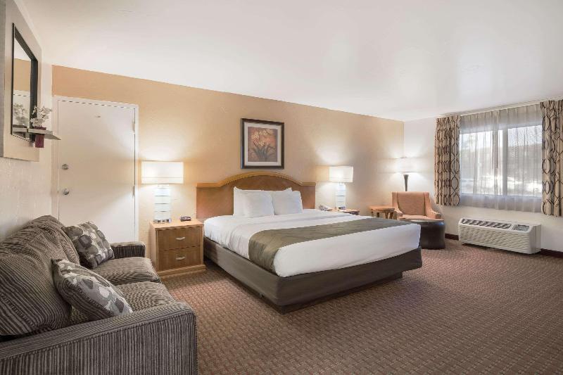 اتاق استاندارد, Quality Inn & Suites Lake Havasu City