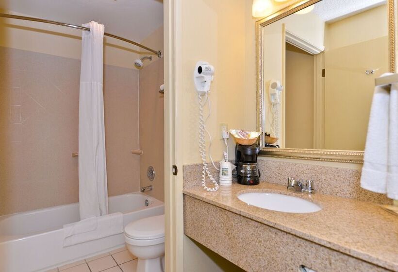 اتاق استاندارد با 2 تخت دوبل, Quality Inn & Suites Vancouver   Hazel Dell