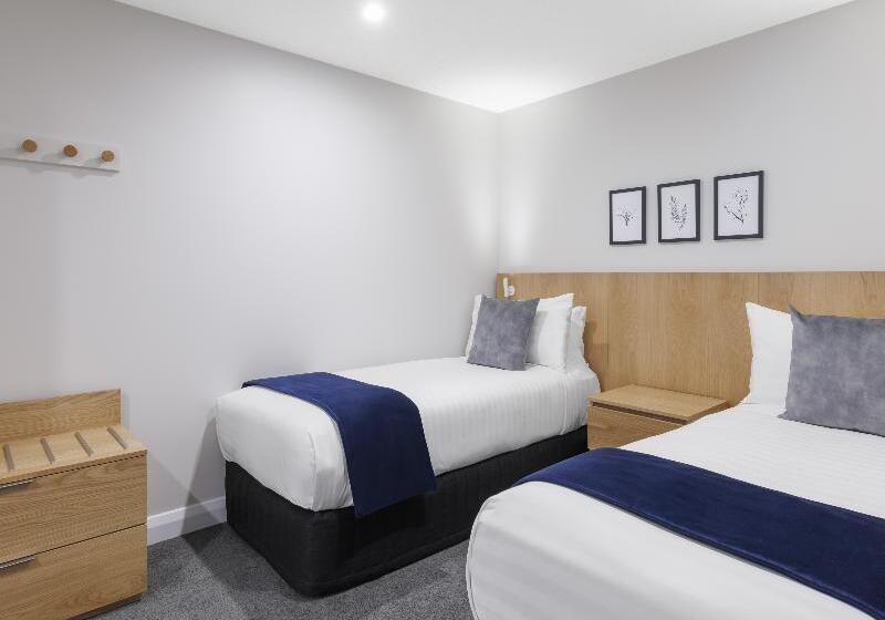 اتاق استاندارد با تخت بزرگ, Ramada Hotel & Conference Center By Wyndham Lewiston