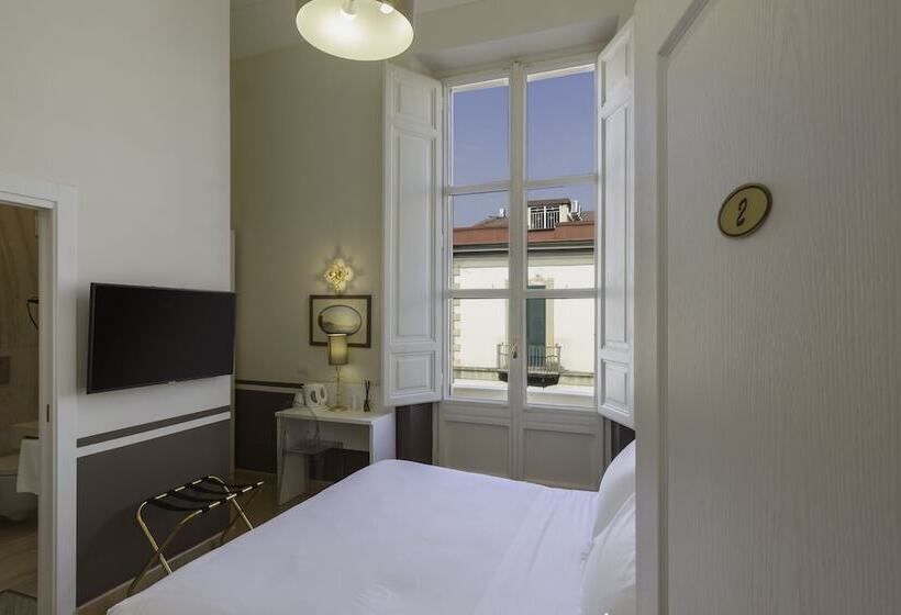 Deluxe Suite King Bed, Residenza Molinari Suite