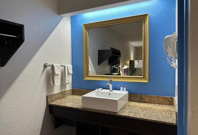 اتاق لوکس, American Inn & Suites Bishop Airport Flint