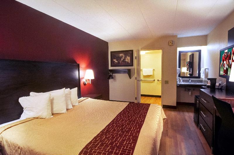 اتاق سوپریور با تخت بزرگ, American Inn & Suites Bishop Airport Flint