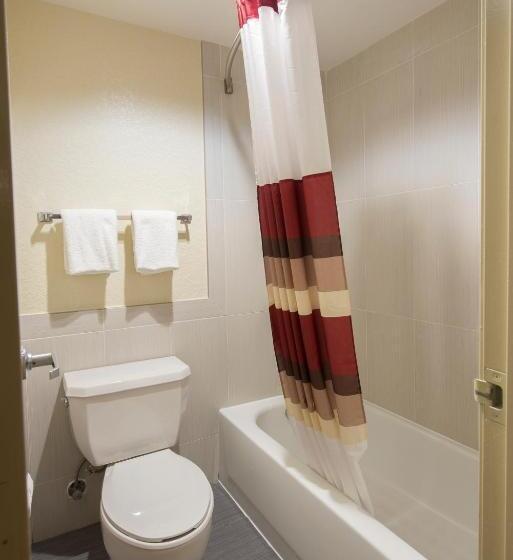 اتاق لوکس با تخت بزرگ, Red Roof Inn Houston  Brookhollow