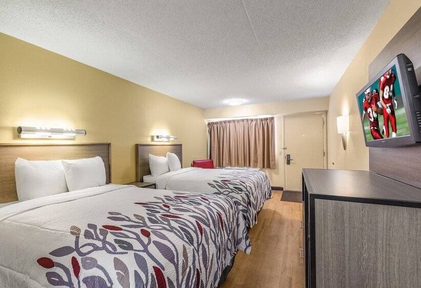 اتاق لوکس, Red Roof Inn Kalamazoo West  Western Michigan U