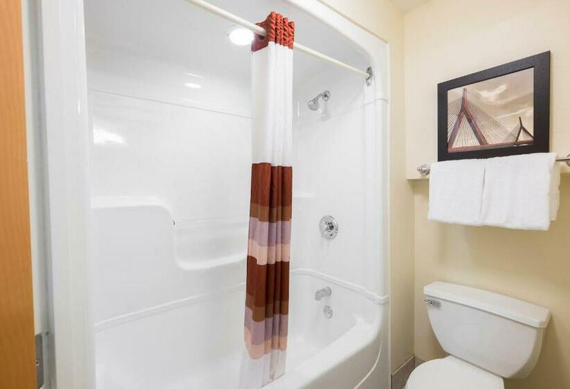 اتاق لوکس, Red Roof Inn Plus+ Austin South
