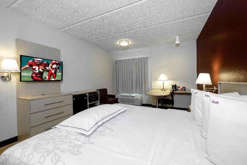اتاق پرمیوم, Red Roof Inn Plus + Gainesville