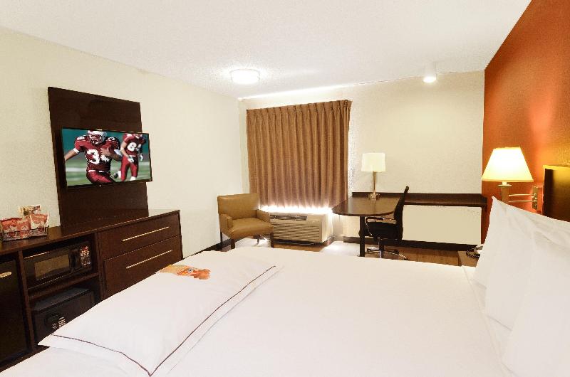חדר סטנדרט, Red Roof Inn Plus+ Houston   Energy Corridor