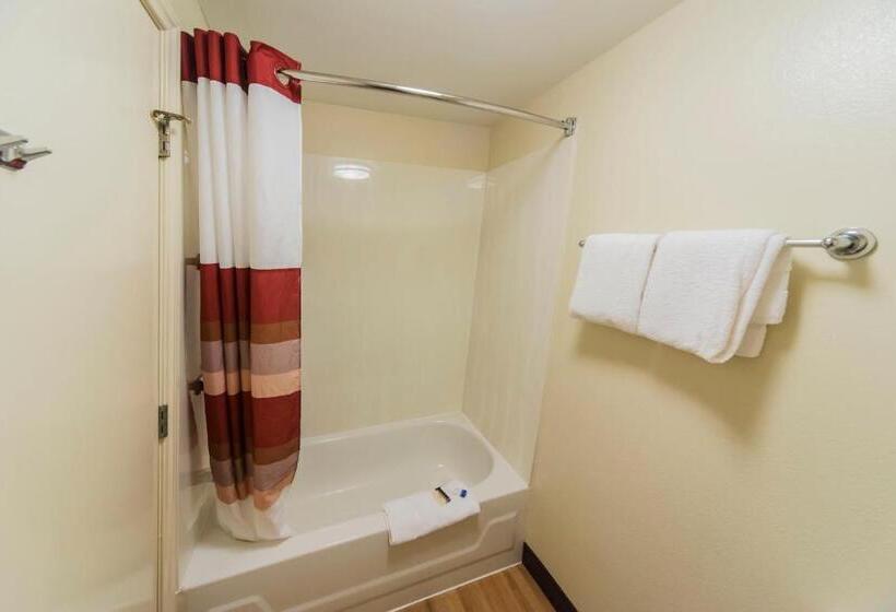اتاق لوکس, Red Roof Inn Plus Raleigh Downtown Ncsu Conv Center