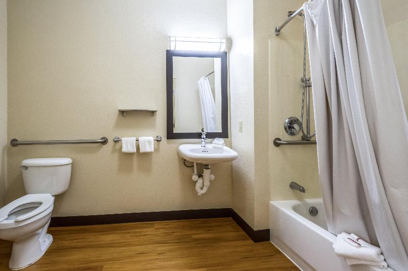 اتاق لوکس, Red Roof Inn Plus Raleigh Downtown Ncsu Conv Center