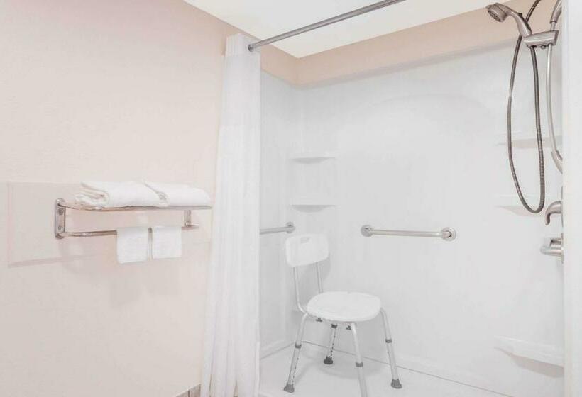 اتاق استاندارد با تخت بزرگ, Travelodge By Wyndham Chattanooga/hamilton Place