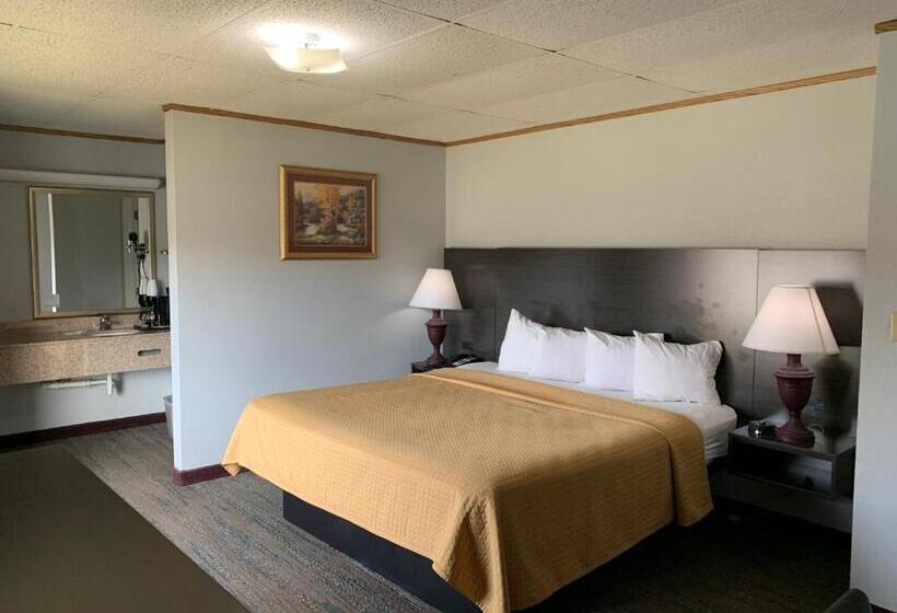 اتاق استاندارد با چشم‌انداز کوهستان, Travelodge By Wyndham Pigeon Forge