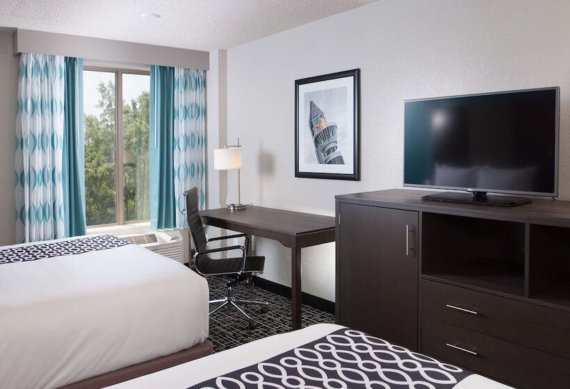 اتاق استاندارد با 2 تخت دوبل, La Quinta Inn & Suites By Wyndham Atlanta Airport North