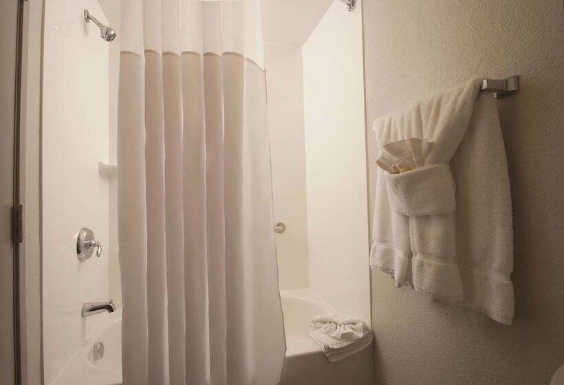اتاق استاندارد با 2 تخت دوبل, La Quinta By Wyndham Atlanta Airport North