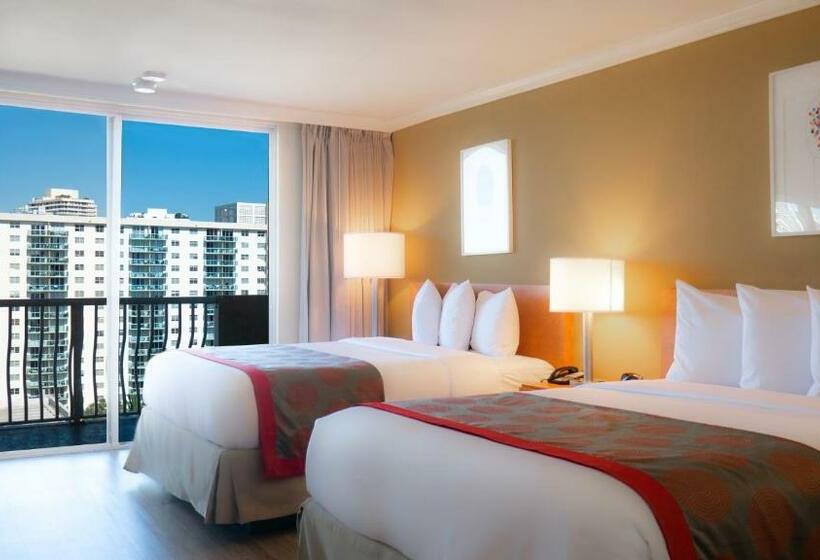 Deluxe Room City View, Ramada Plaza By Wyndham Marco Polo Beach Resort