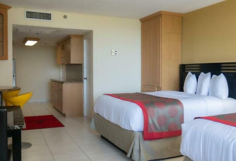 Standard Room with Views, Ramada Plaza By Wyndham Marco Polo Beach Resort