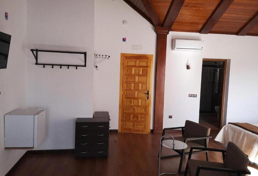 اتاق استاندارد چهارنفره با بالکن, La Casona Canaria Boutique Home B & B