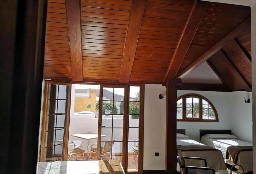سوییت خانوادگی, La Casona Canaria Boutique Home B & B