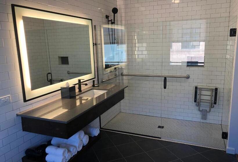 اتاق استاندارد برای معلولان, Indigo Spokane Downtown, An Ihg