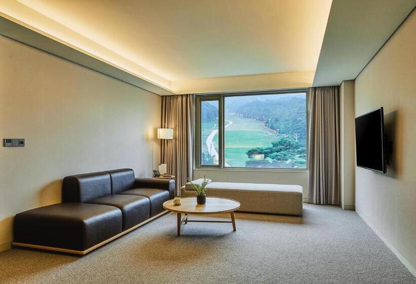 سوییت, Phoenix Hotel Pyeongchang