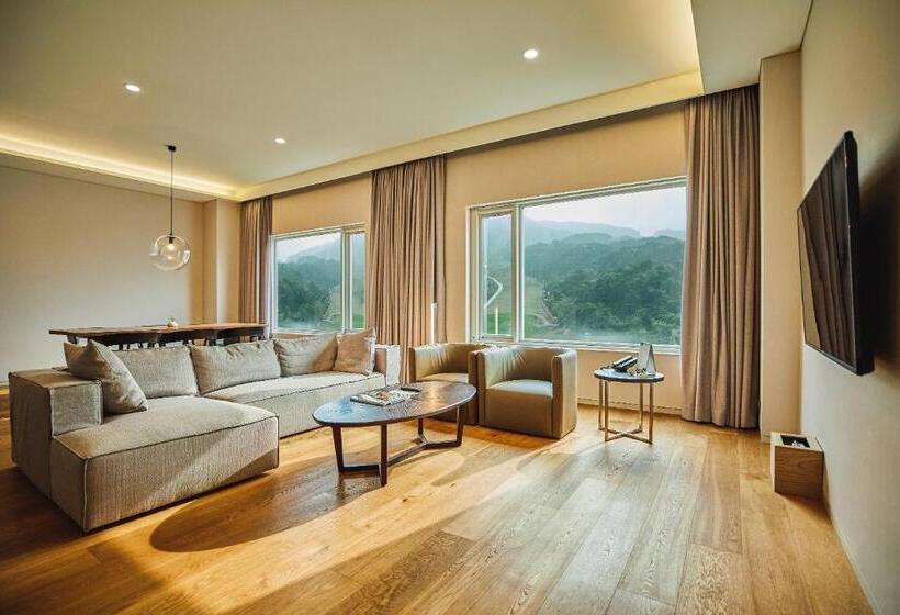 سوئیت پرزیدنت, Phoenix Hotel Pyeongchang