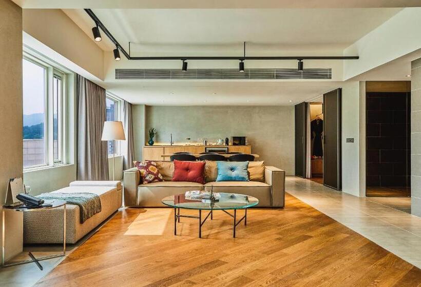 سوییت, Phoenix Hotel Pyeongchang