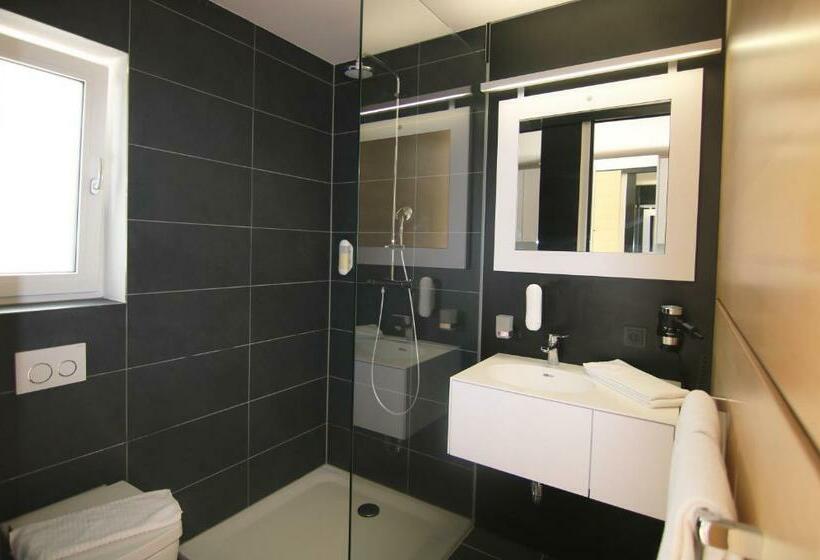 اتاق استاندارد, Nu Hotel By Wmm Hotels
