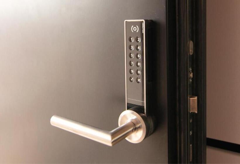 اتاق استاندارد, Nu Hotel By Wmm Hotels