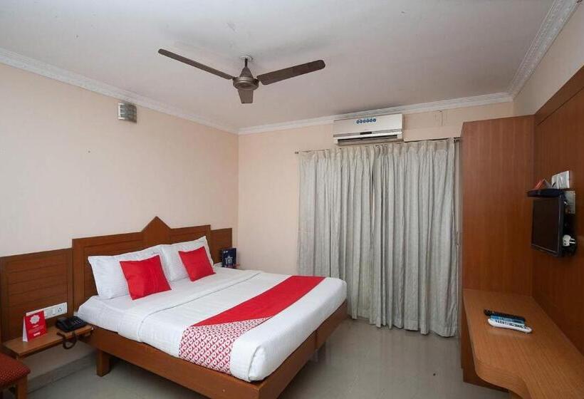 اتاق لوکس, Silver Cloud Hotel Sholinganallur