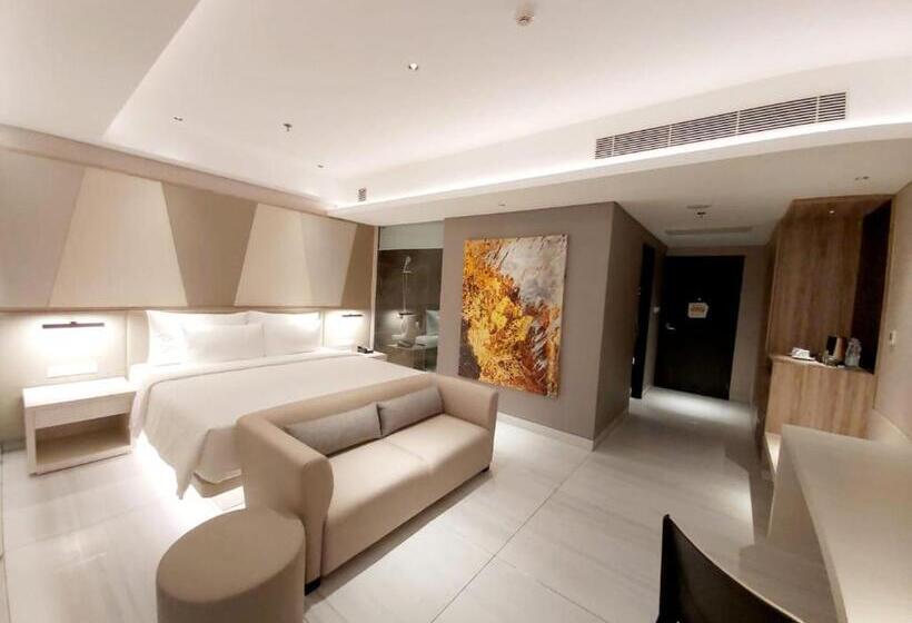 اتاق پرمیوم, Nuanza Hotel & Convention Cikarang