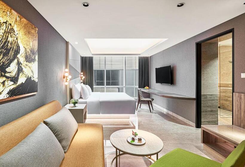 سوئیت جونیور پریمیوم, Nuanza Hotel & Convention Cikarang