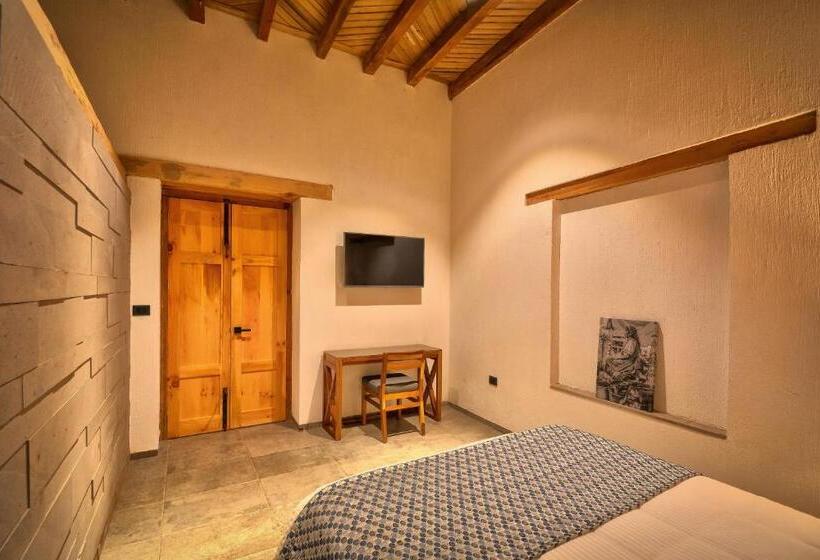 سوییت, Casa Iturbe