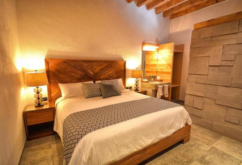 سوییت, Casa Iturbe