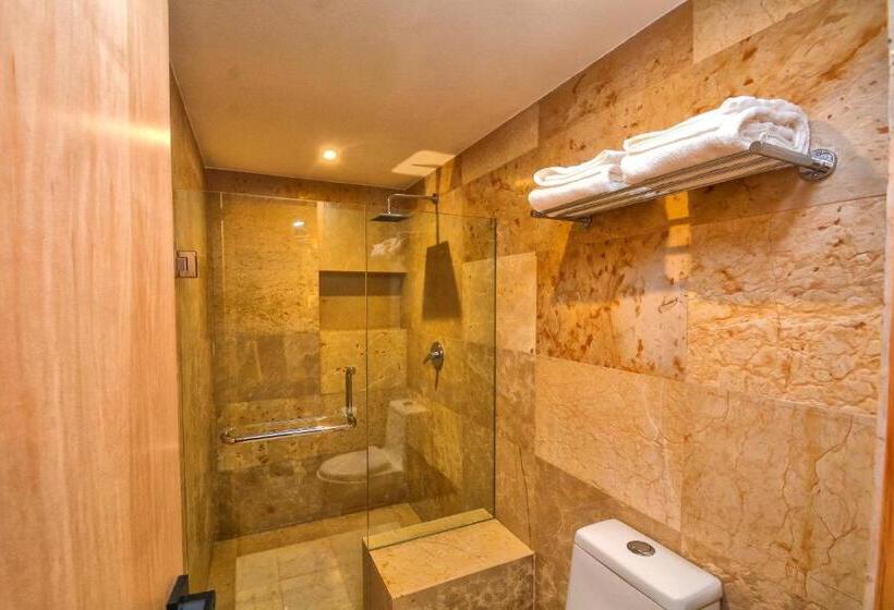 سوییت سوپریور, Casa Iturbe