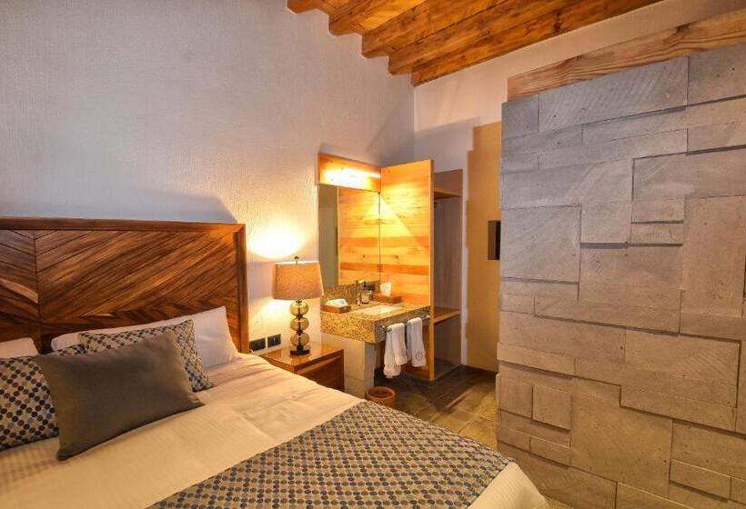 سوییت سوپریور, Casa Iturbe