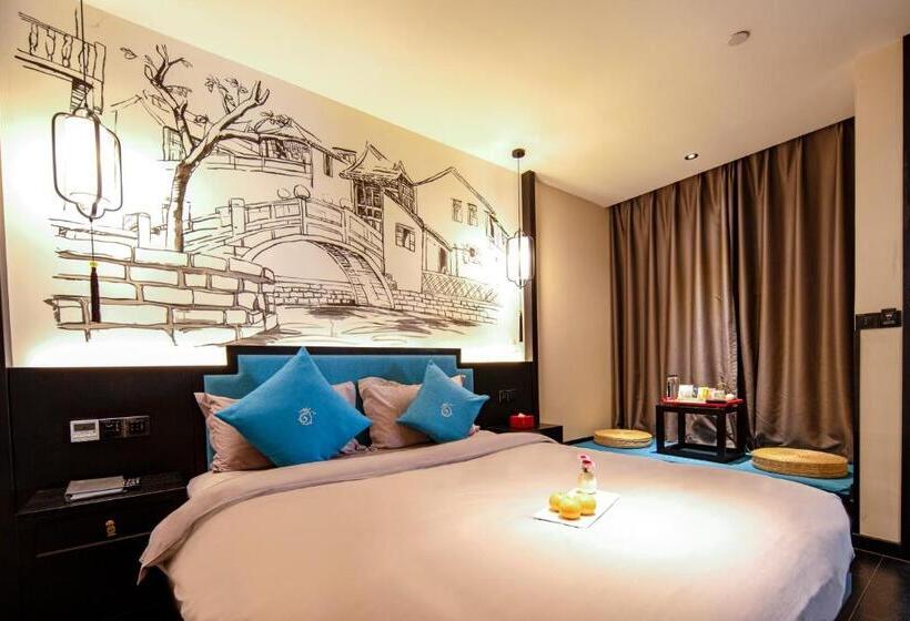اتاق سوپریور با تخت دو نفره بزرگ, Xijian Hotel   Kunming Dongfeng East Road Dashuying Metro Station