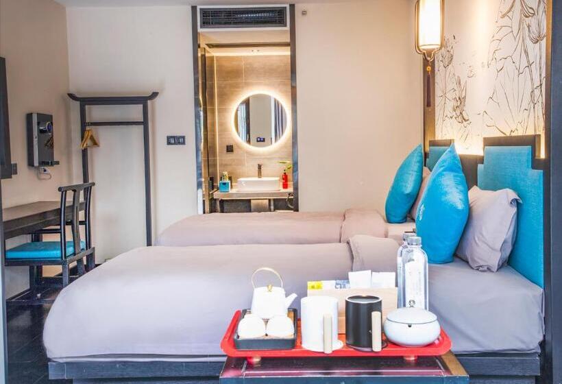 اتاق سوپریور, Xijian Hotel   Kunming Dongfeng East Road Dashuying Metro Station