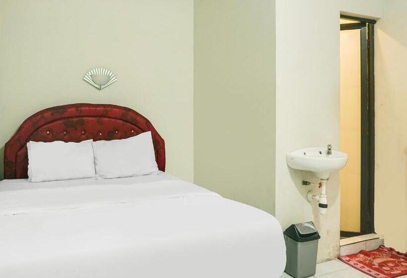 اتاق لوکس, Oyo 2872 Garuda Guest House