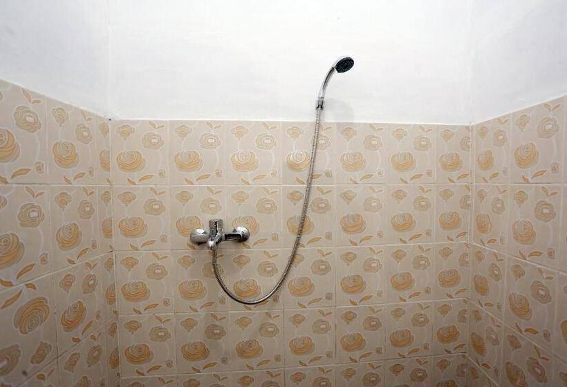 اتاق استاندارد, Reddoorz Near Universitas Palangkaraya 2